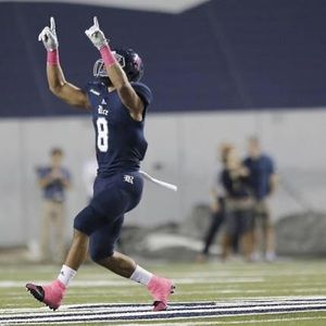 Meet your Posher, Derek